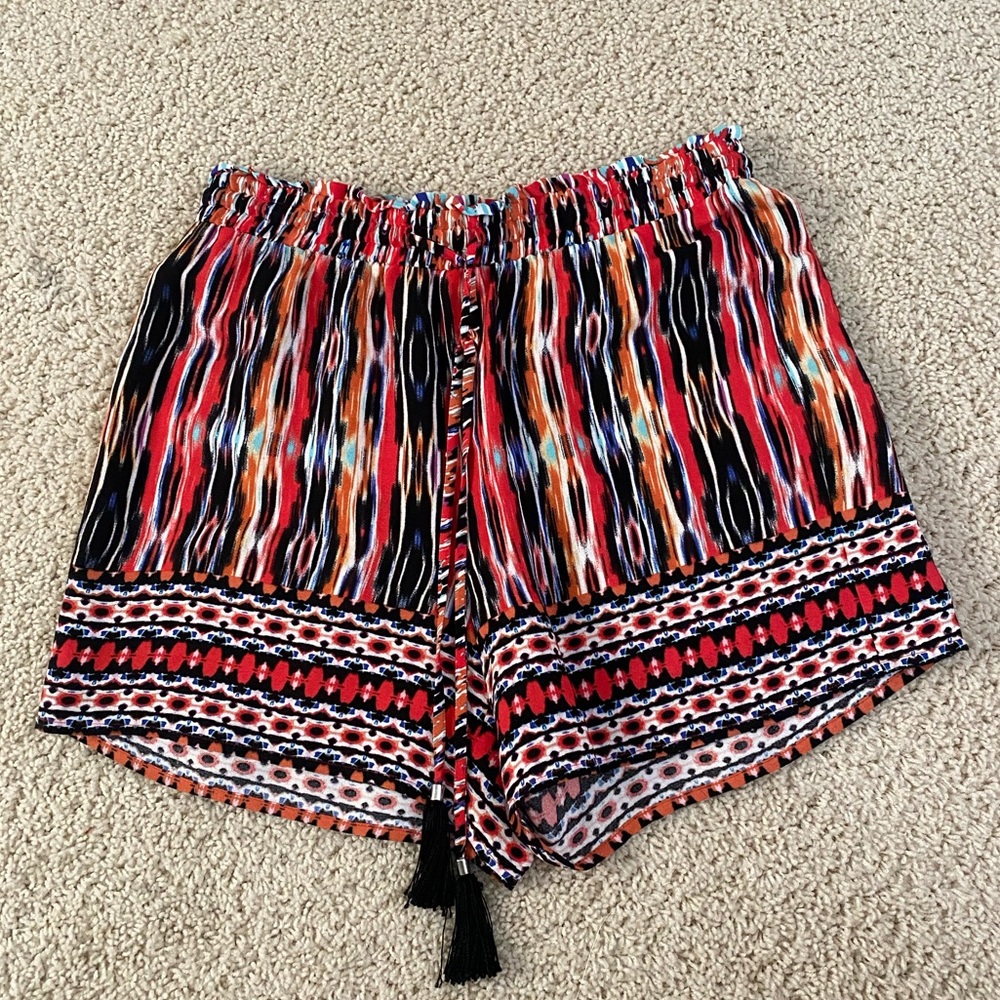 Ella Moss Loose Tassel Shorts
